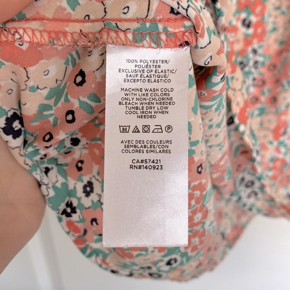 Loft Floral Ruffle Sleeve Shell Top - Picture 4 of 4